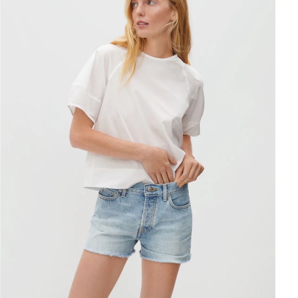 Everlane 90s light wash Jean Shorts mid rise